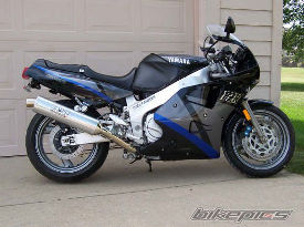 1990 Yamaha FZR1000 (black)